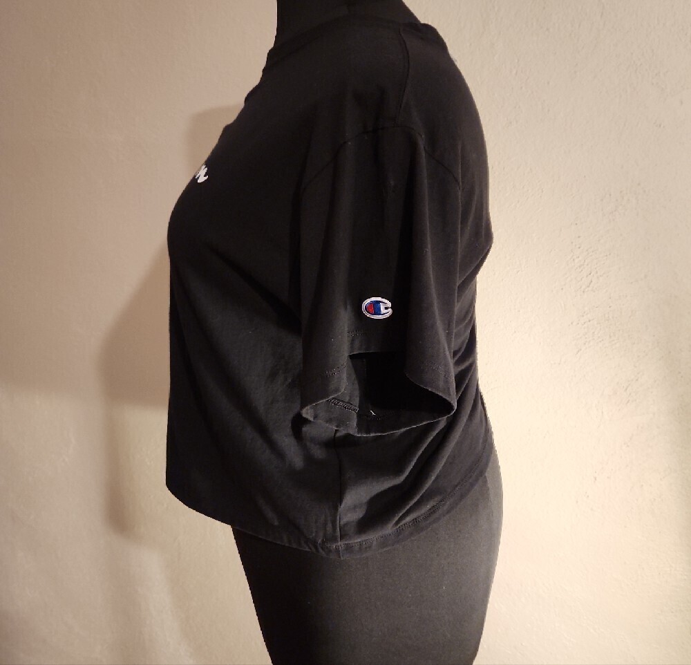 Champion Black Crop Top Women's 2XL - Picture 2 of 7